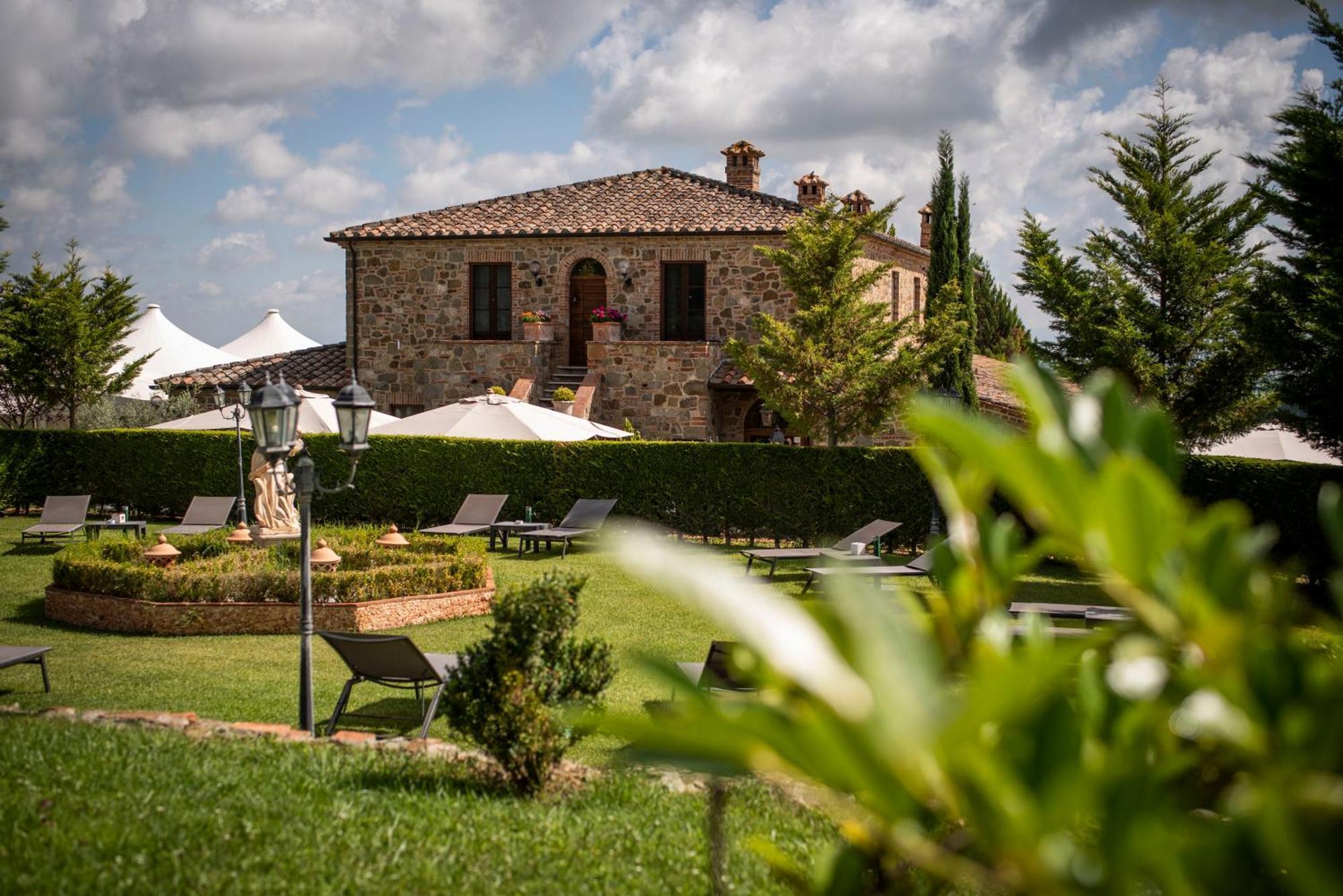 Poggio Paradiso Resort & Spa Montefollonico Exterior photo
